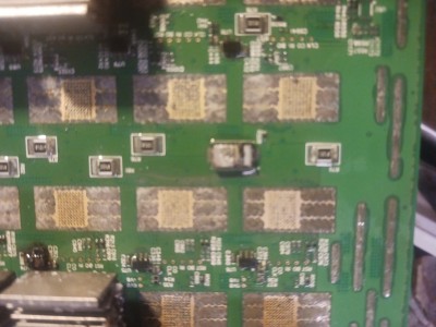 gaylord antminer hashboard no heat sinks.jpg