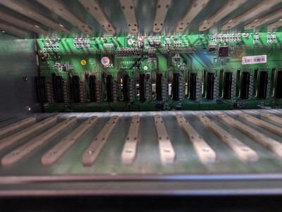JetStor_backplane.jpg